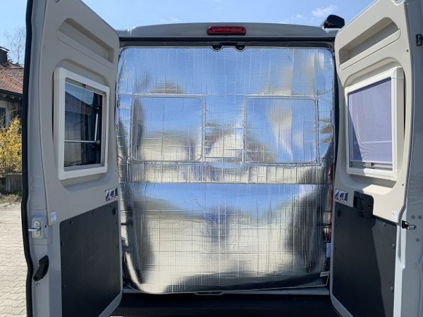 Foldable insulation for rear doors Camper Van