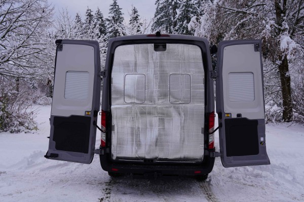 Action: Isolation thermique rabattable pour les portes arrières Camper Van FORD -10%